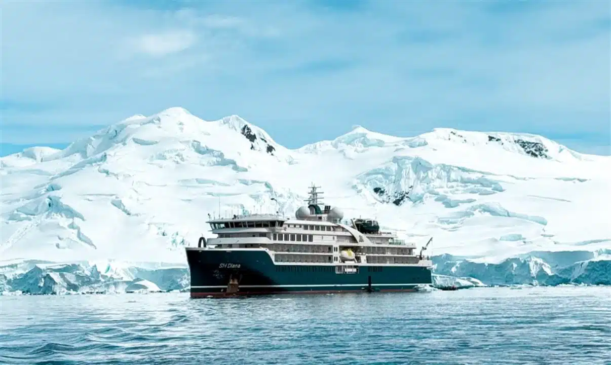 sh diana swan hellenic antart